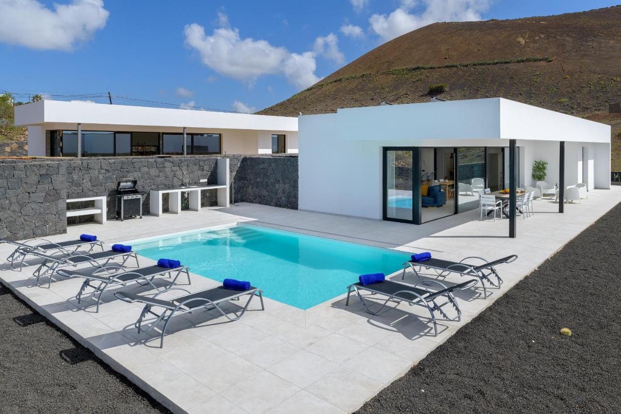 Villa Ainara Tías Eksteriør bilde